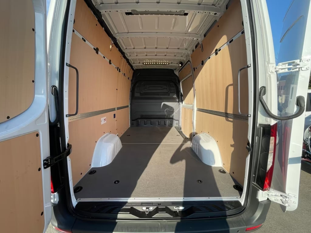 Mercedes-Benz eSprinter