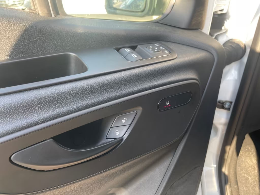 Mercedes-Benz eSprinter