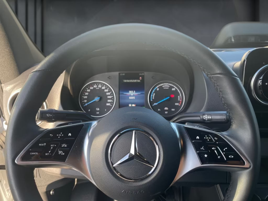 Mercedes-Benz eSprinter