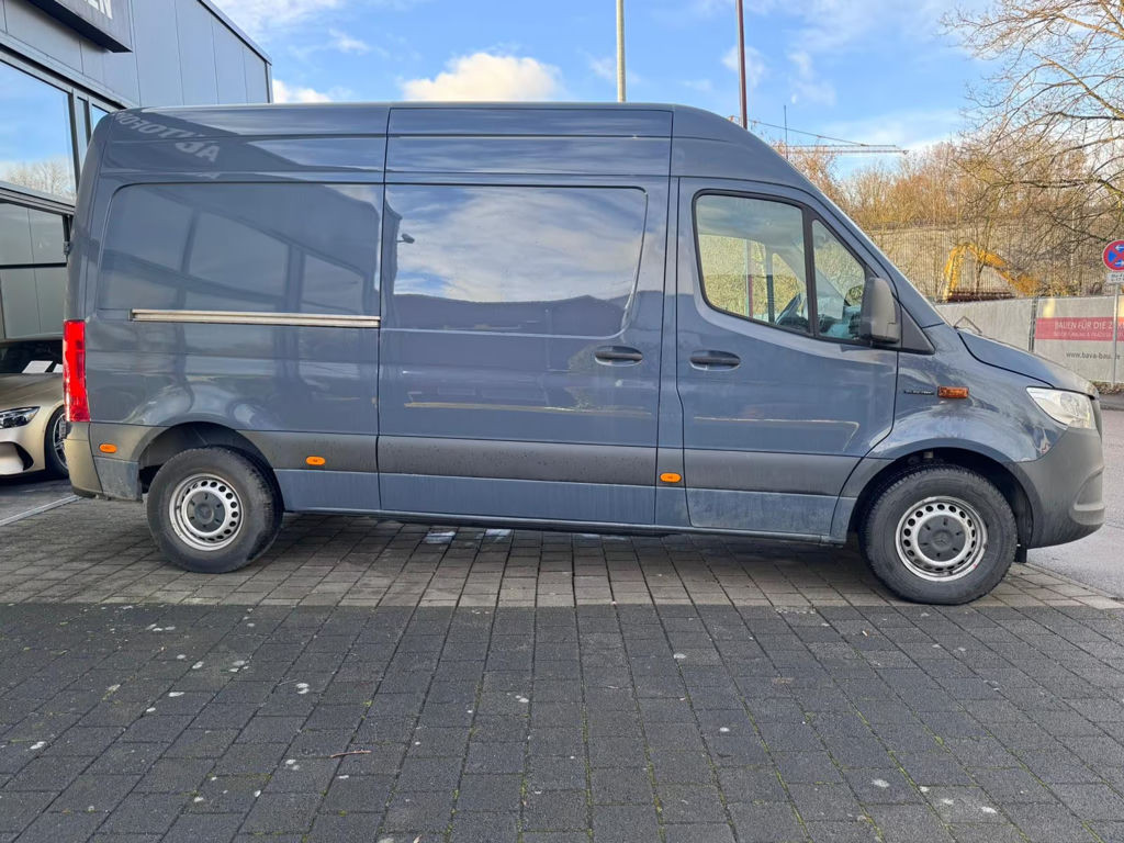 Mercedes-Benz eSprinter