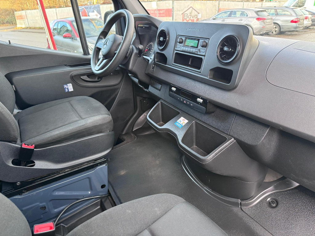 Mercedes-Benz eSprinter