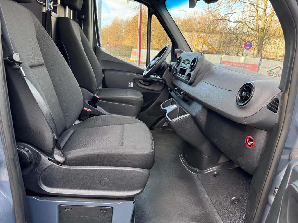 Mercedes-Benz eSprinter