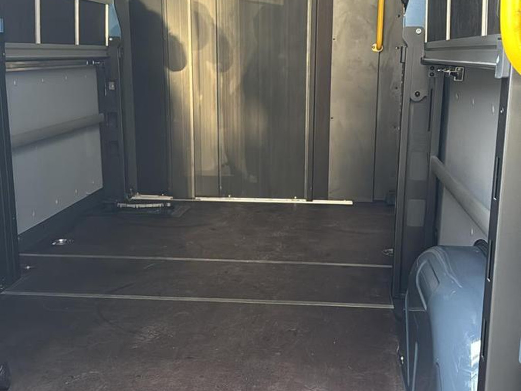 Mercedes-Benz eSprinter