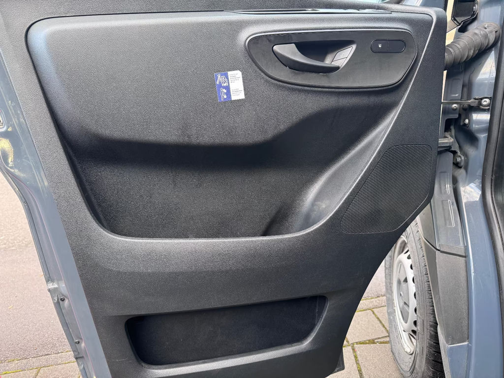 Mercedes-Benz eSprinter