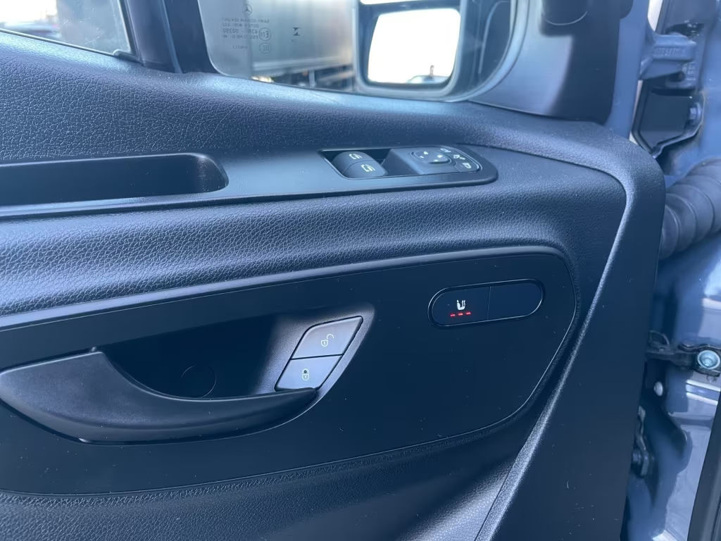 Mercedes-Benz eSprinter