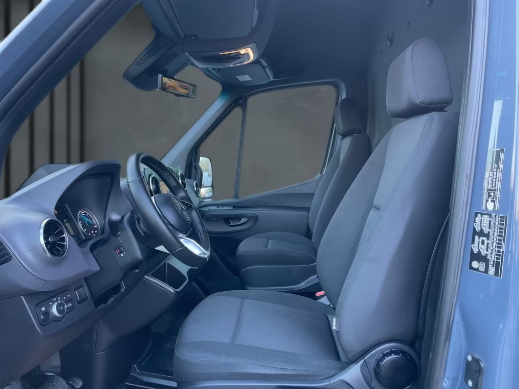 Mercedes-Benz eSprinter