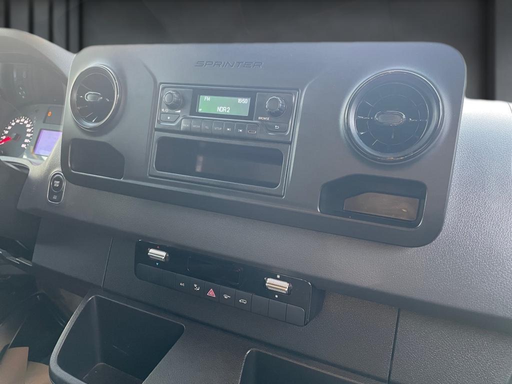Mercedes-Benz eSprinter