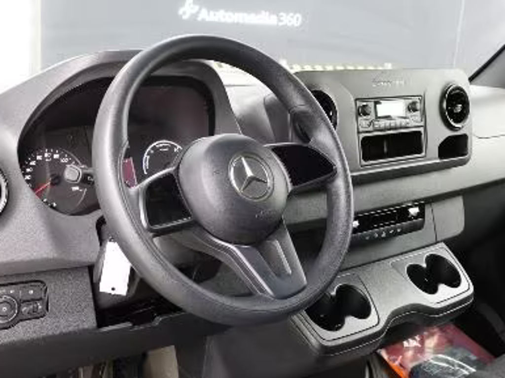 Mercedes-Benz eSprinter