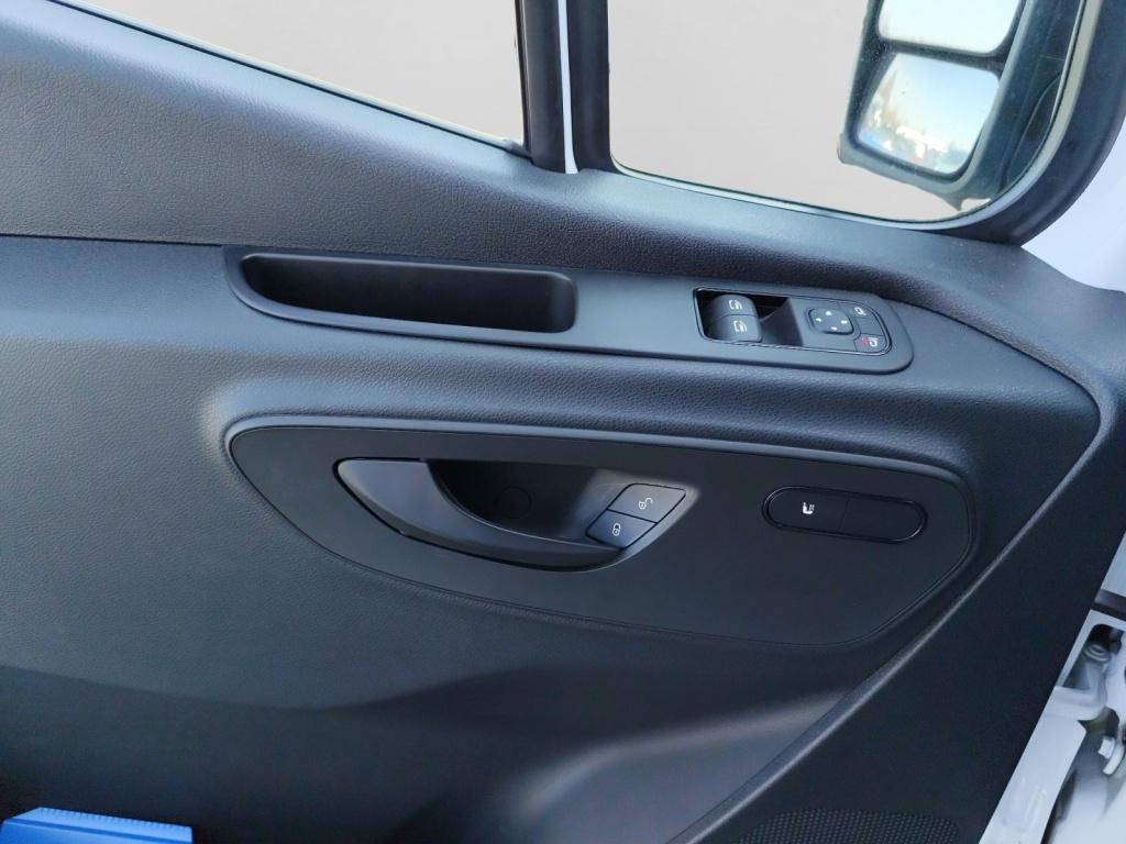 Mercedes-Benz eSprinter