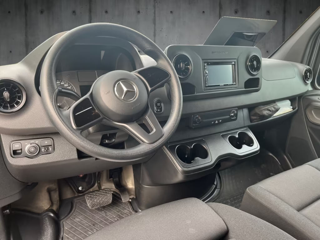 Mercedes-Benz eSprinter