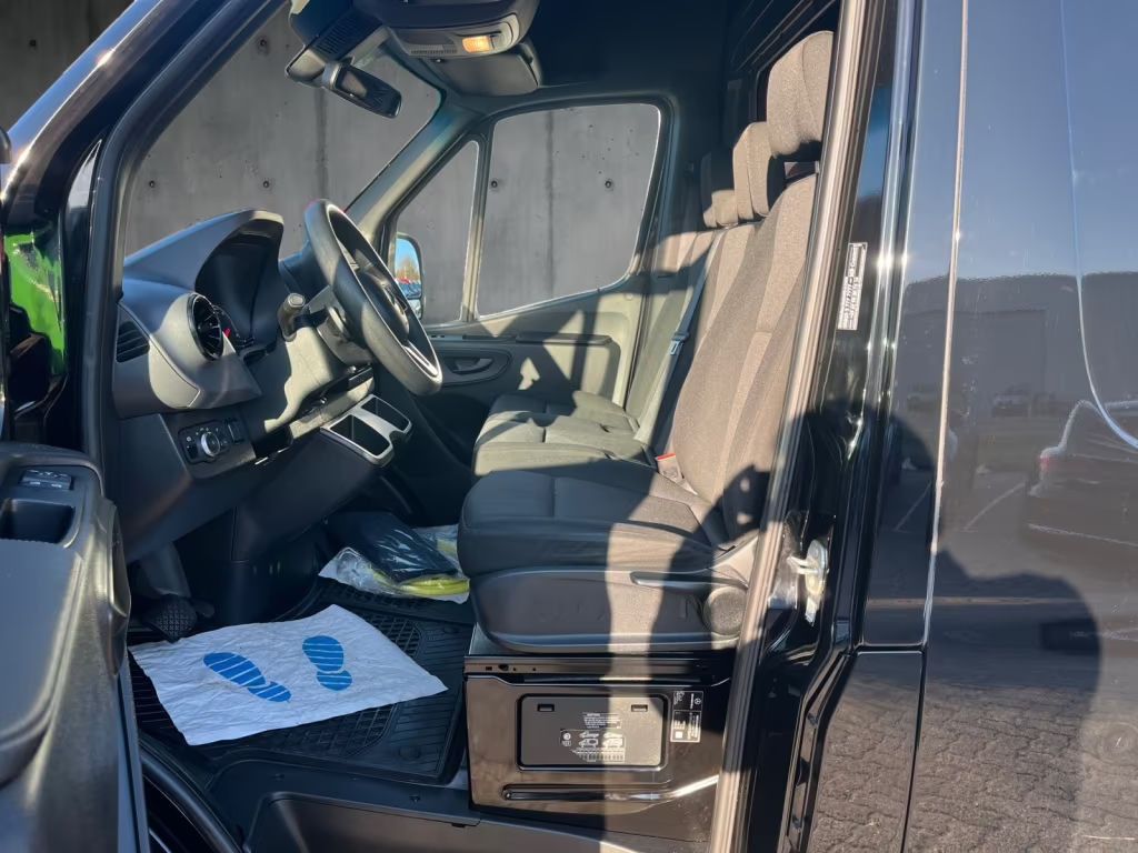 Mercedes-Benz eSprinter