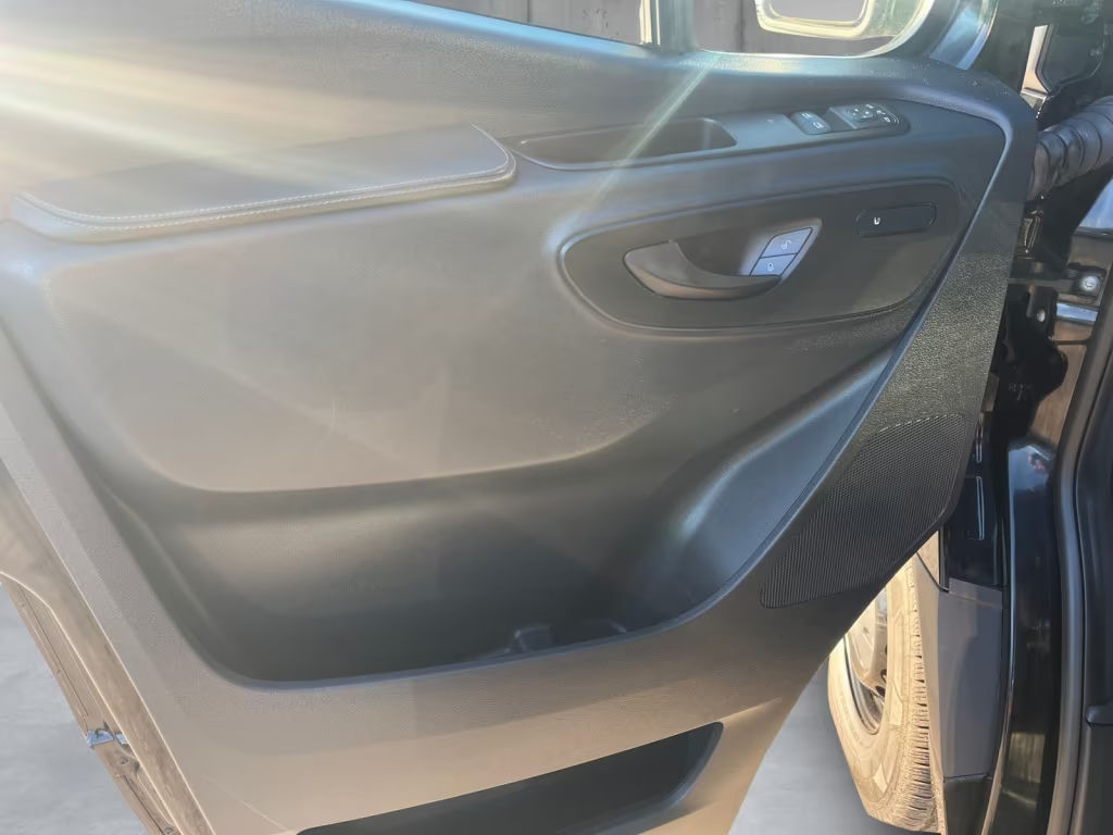 Mercedes-Benz eSprinter