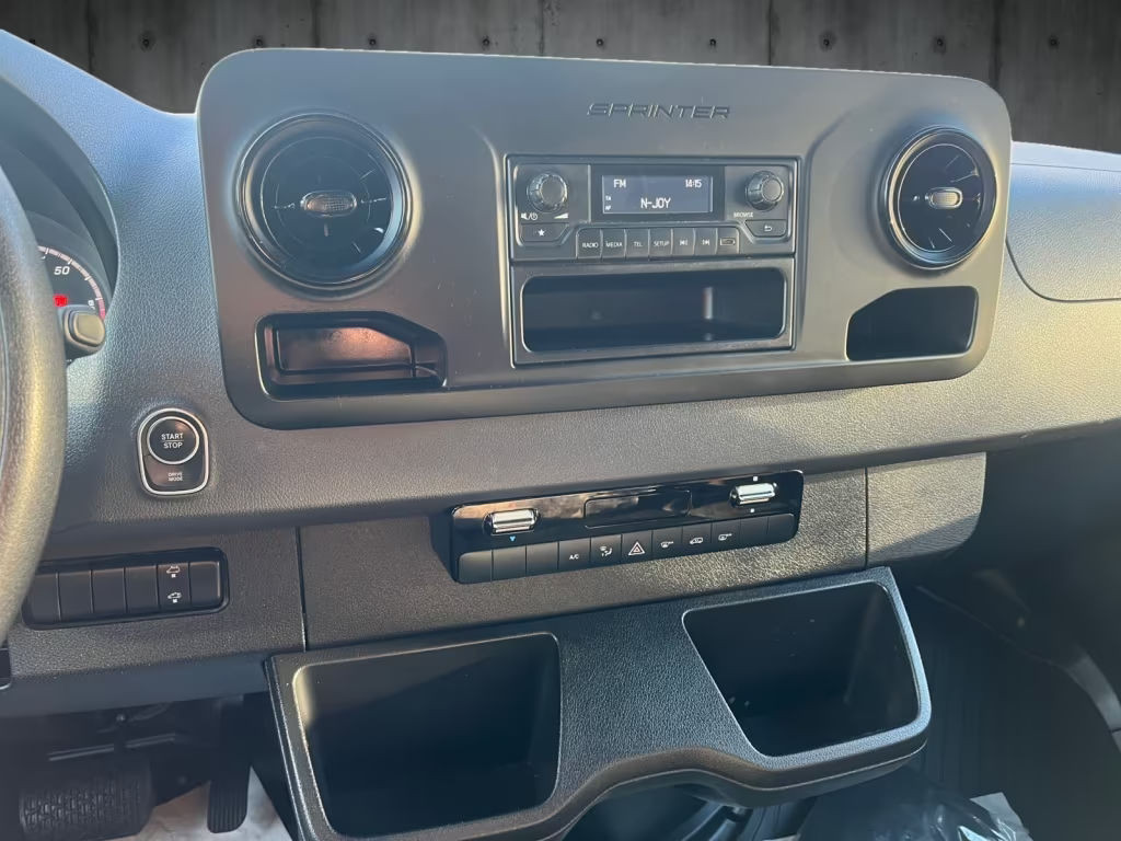 Mercedes-Benz eSprinter