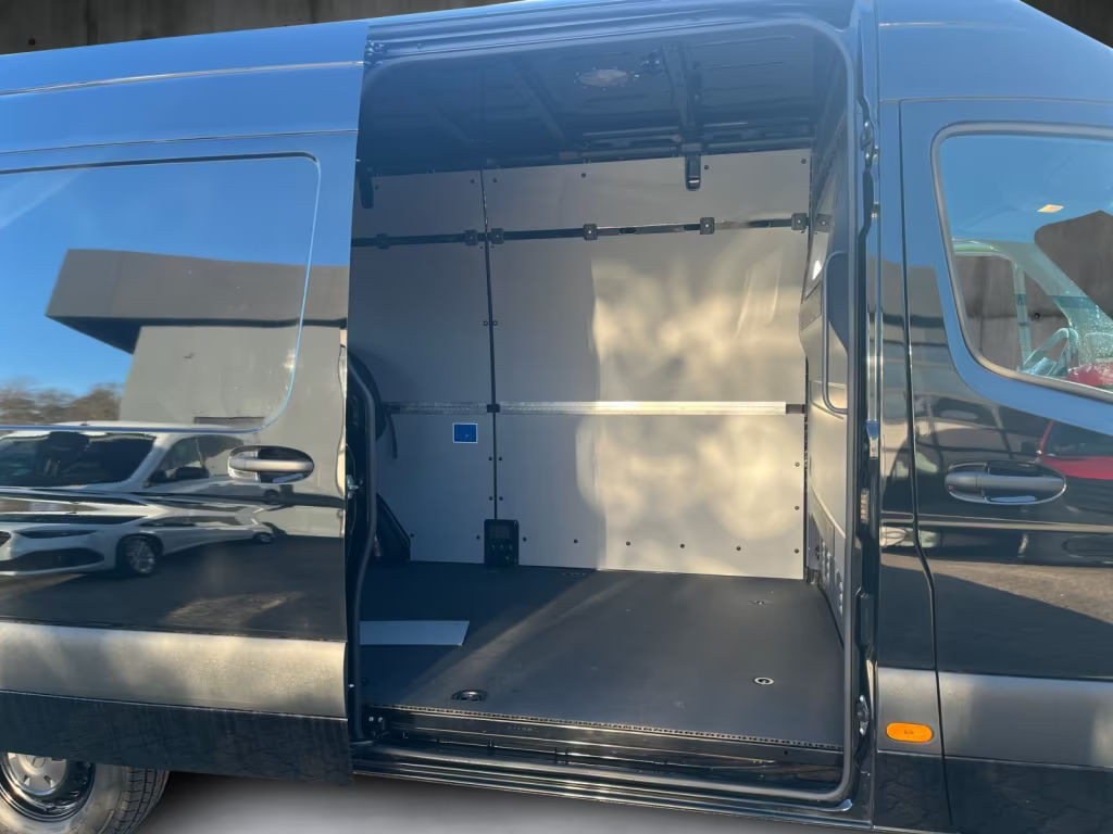 Mercedes-Benz eSprinter