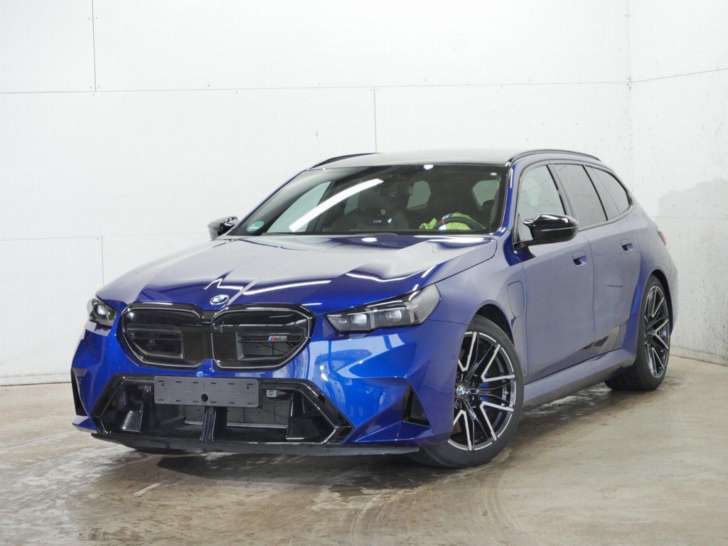 BMW M5 2025 Hybride Benzine