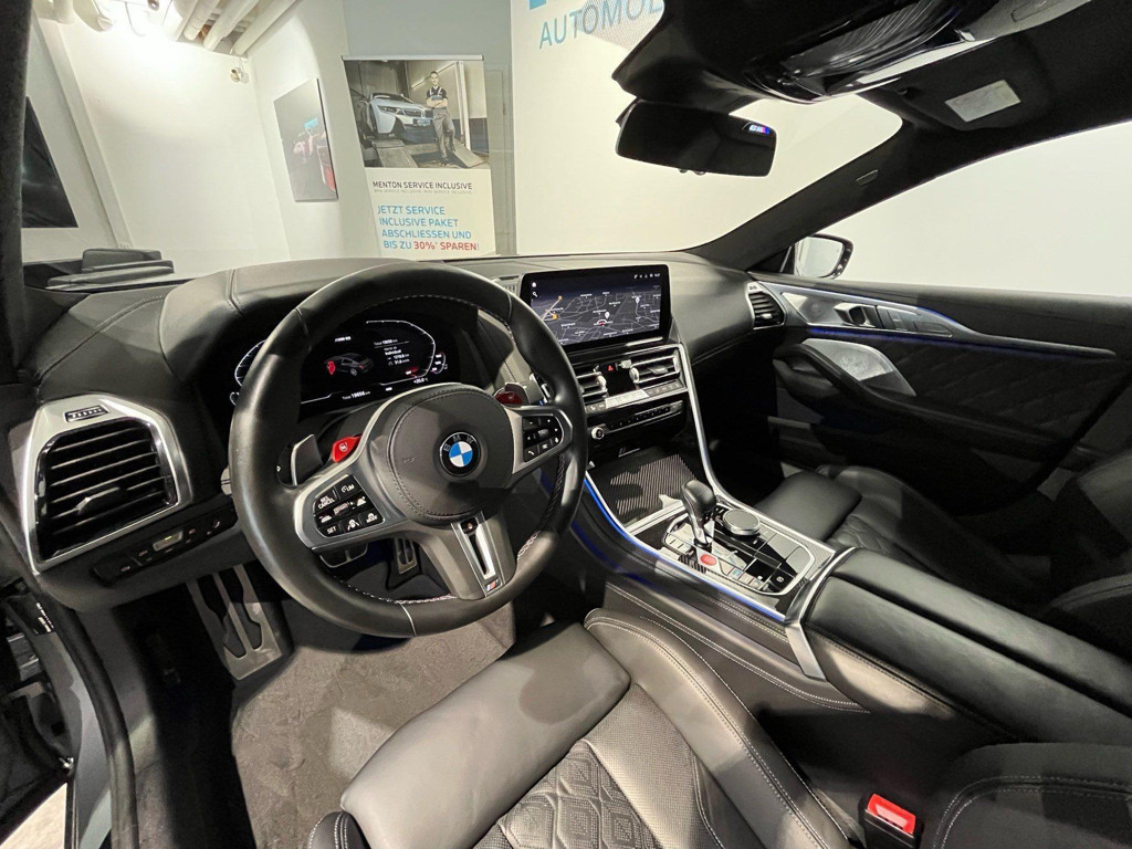 BMW M8