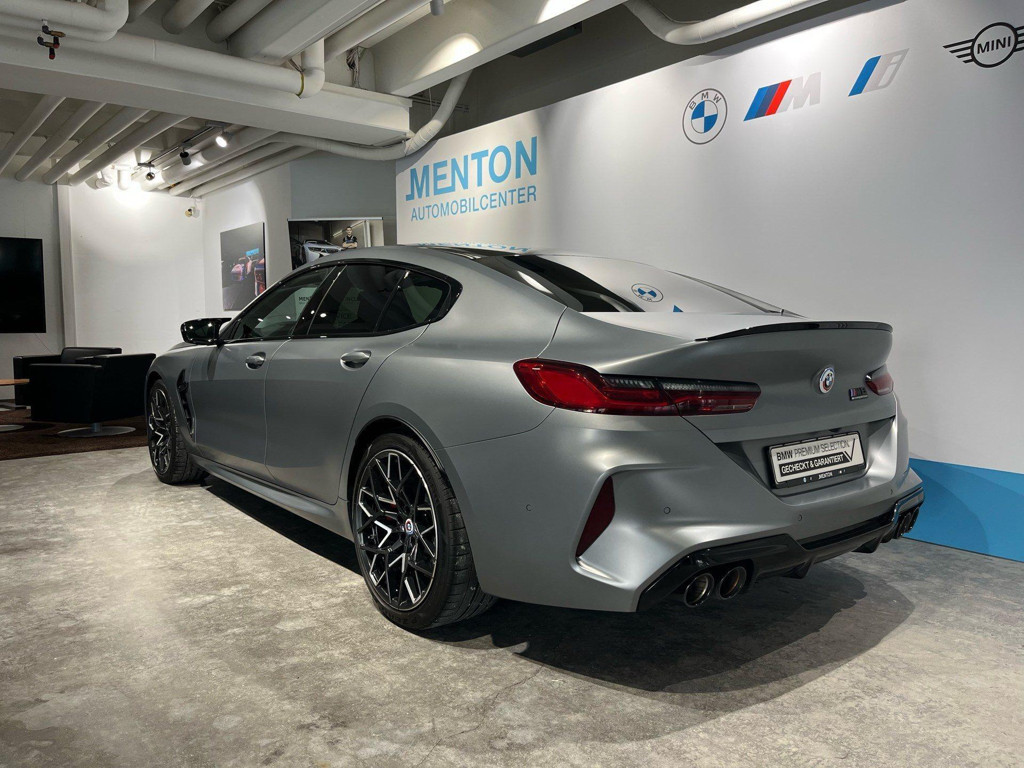 BMW M8