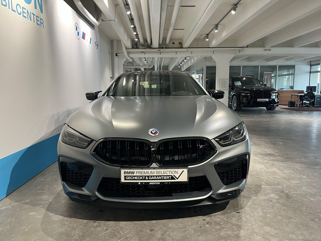 BMW M8
