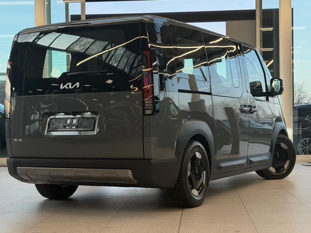 Kia PV5 Passenger