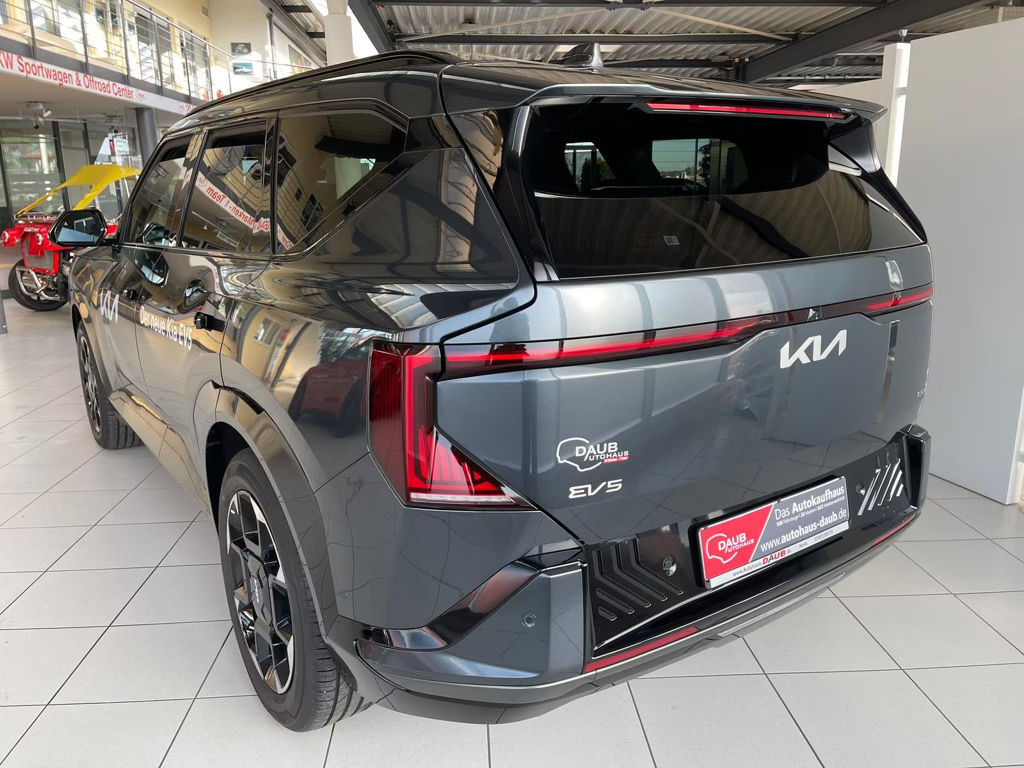 Kia EV5