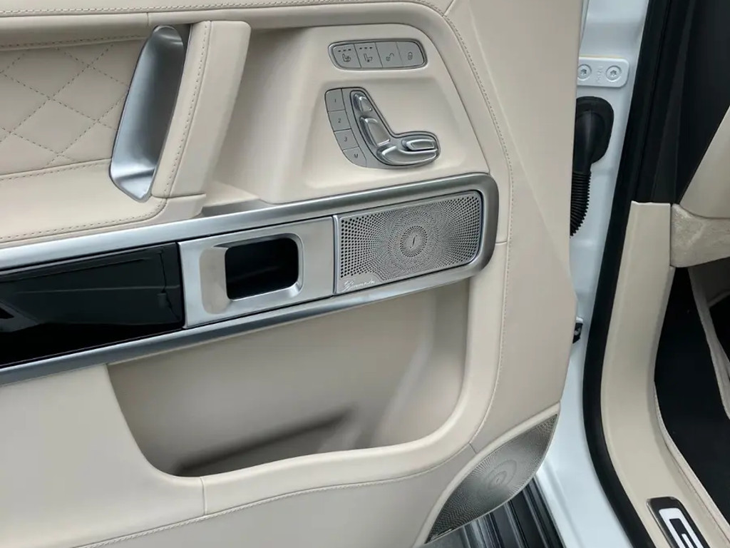 Mercedes-Benz G-Klasse