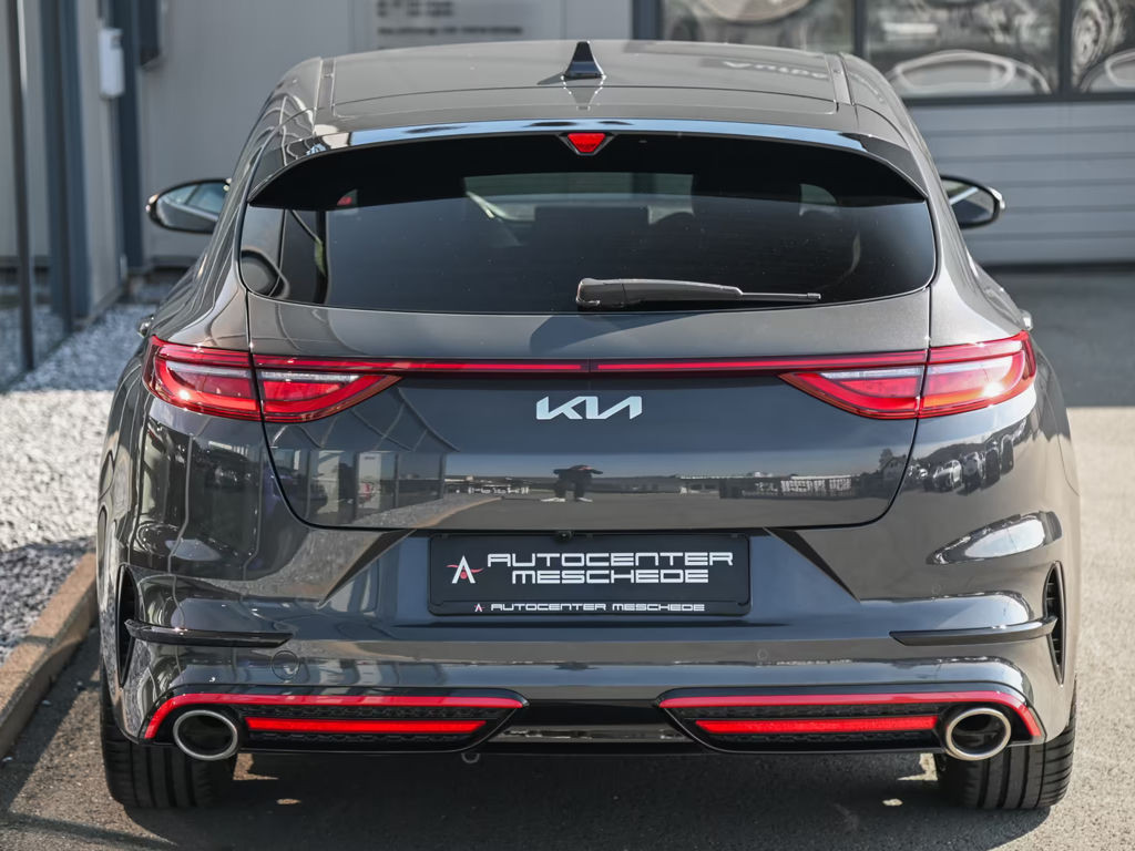 Kia ProCeed