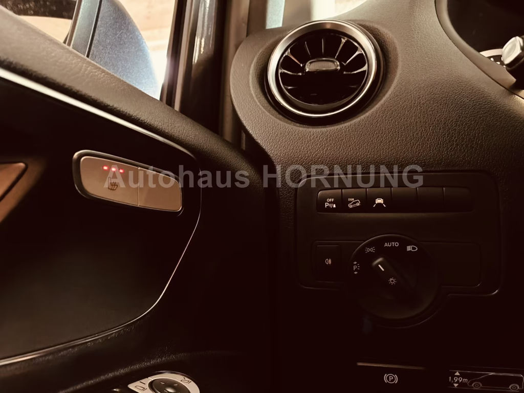 Mercedes-Benz Marco Polo