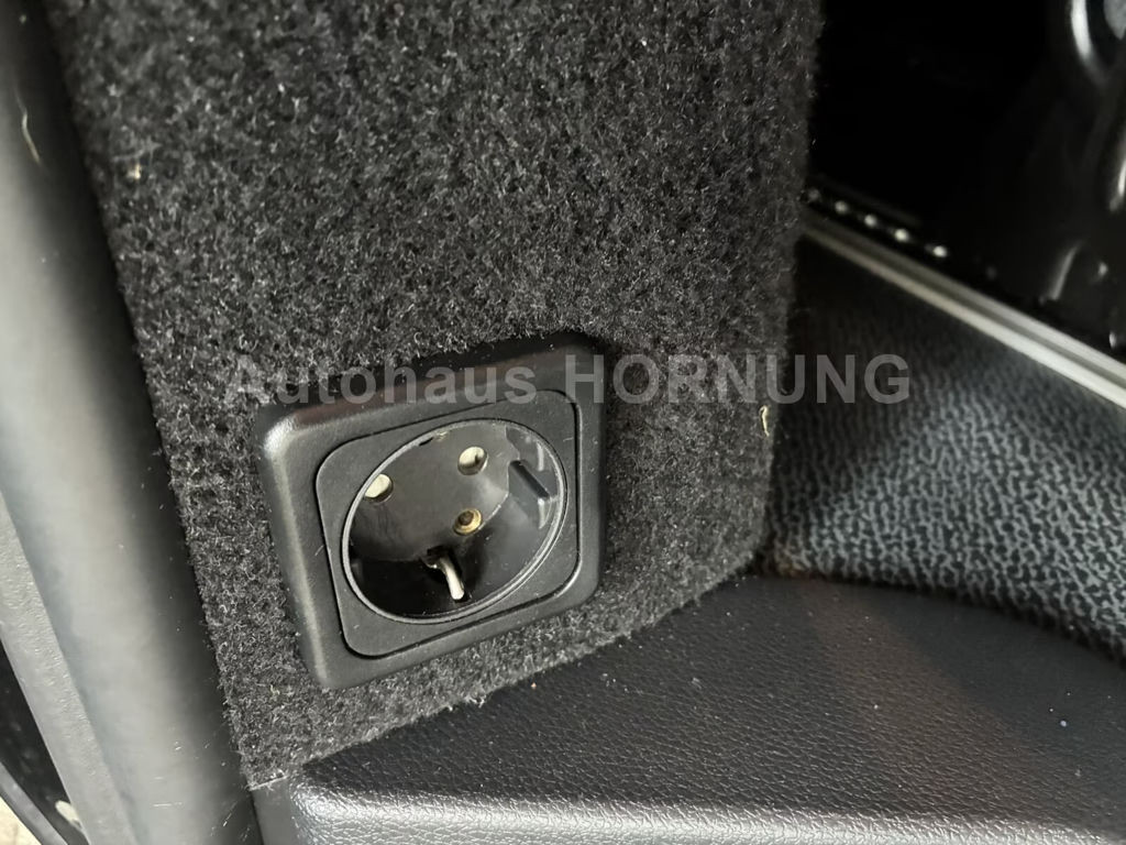 Mercedes-Benz Marco Polo