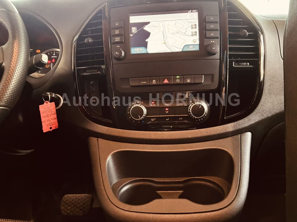 Mercedes-Benz Marco Polo