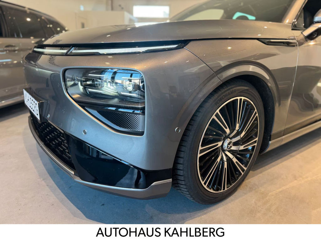 Xpeng G9
