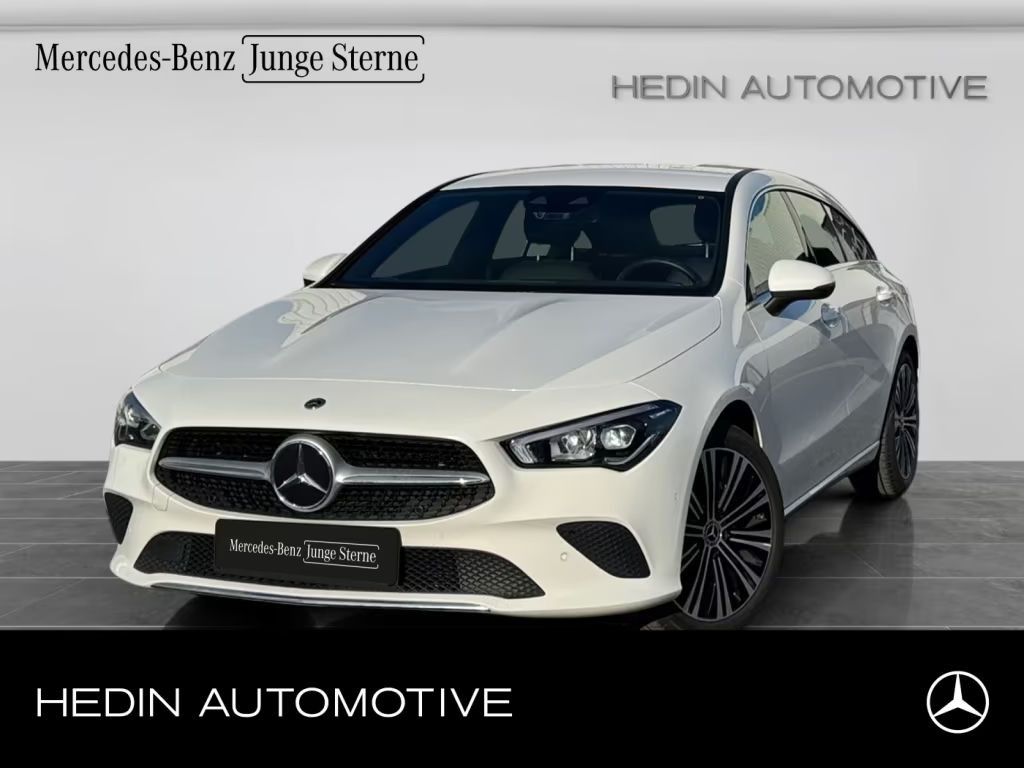 Mercedes-Benz CLA-Klasse 2023 Benzine