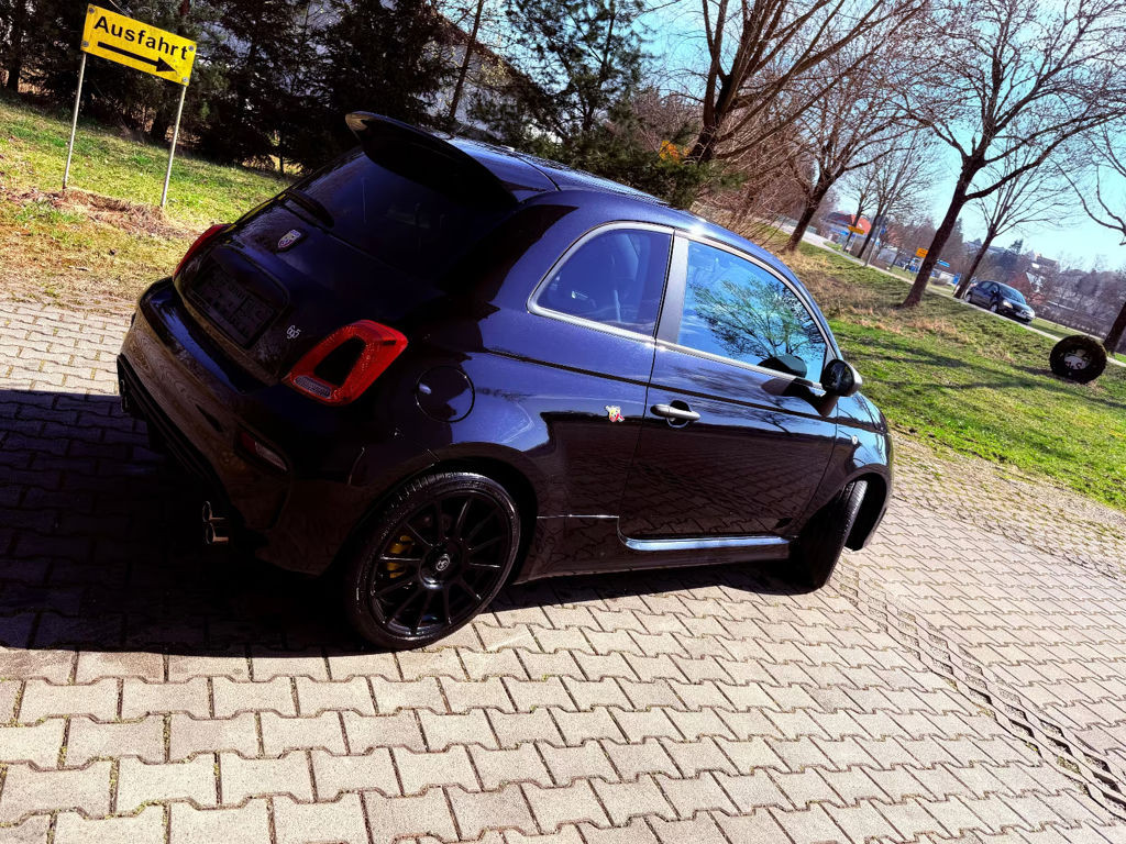 Abarth 695