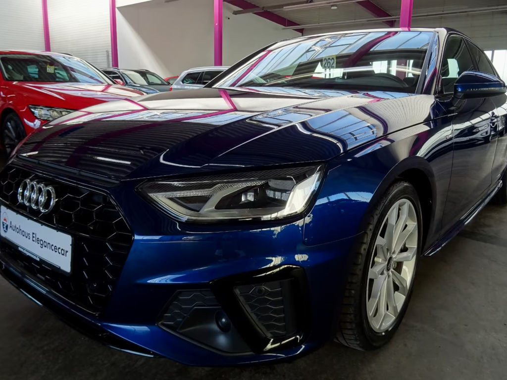 Audi A4 2022 Benzine