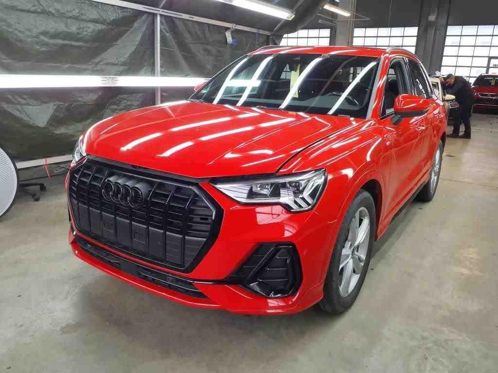 Audi Q3 2021 Benzine