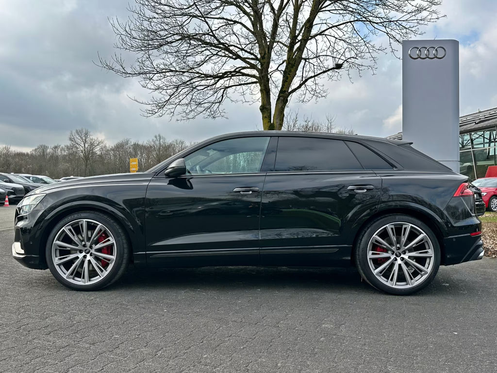 Audi SQ8