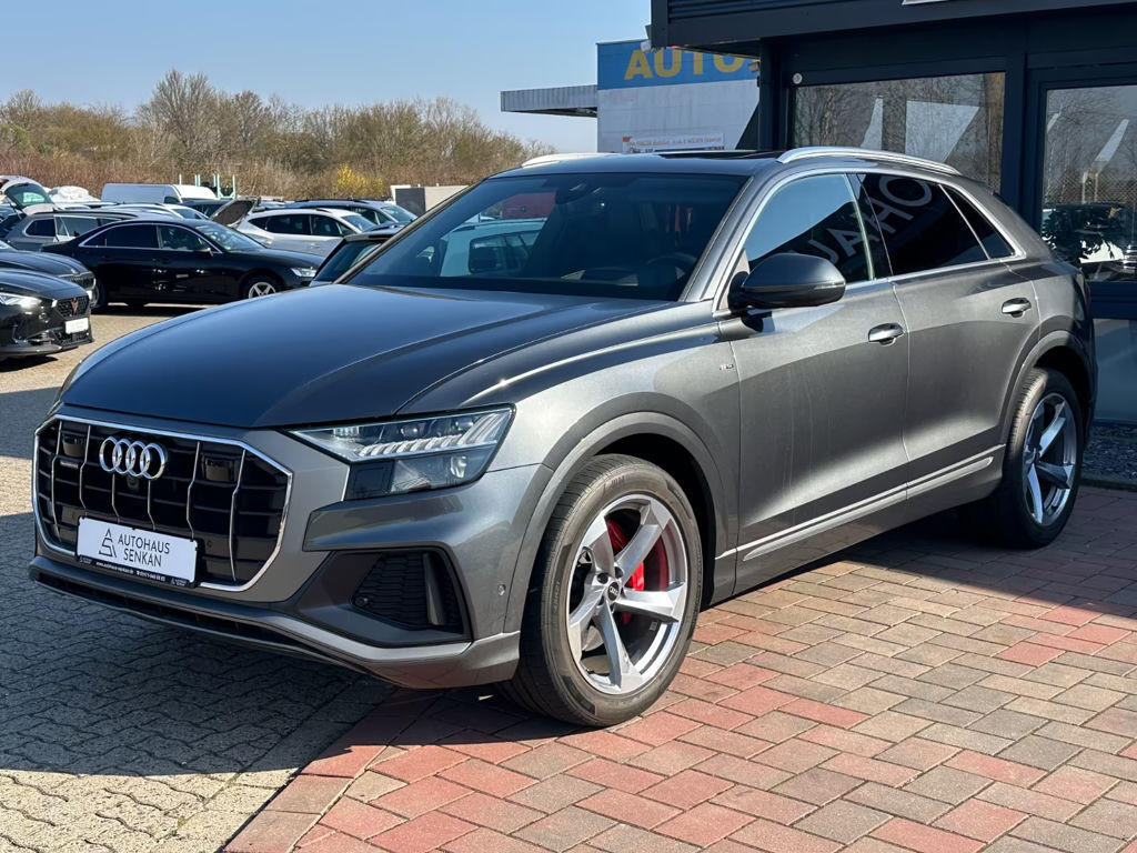 Audi Q8