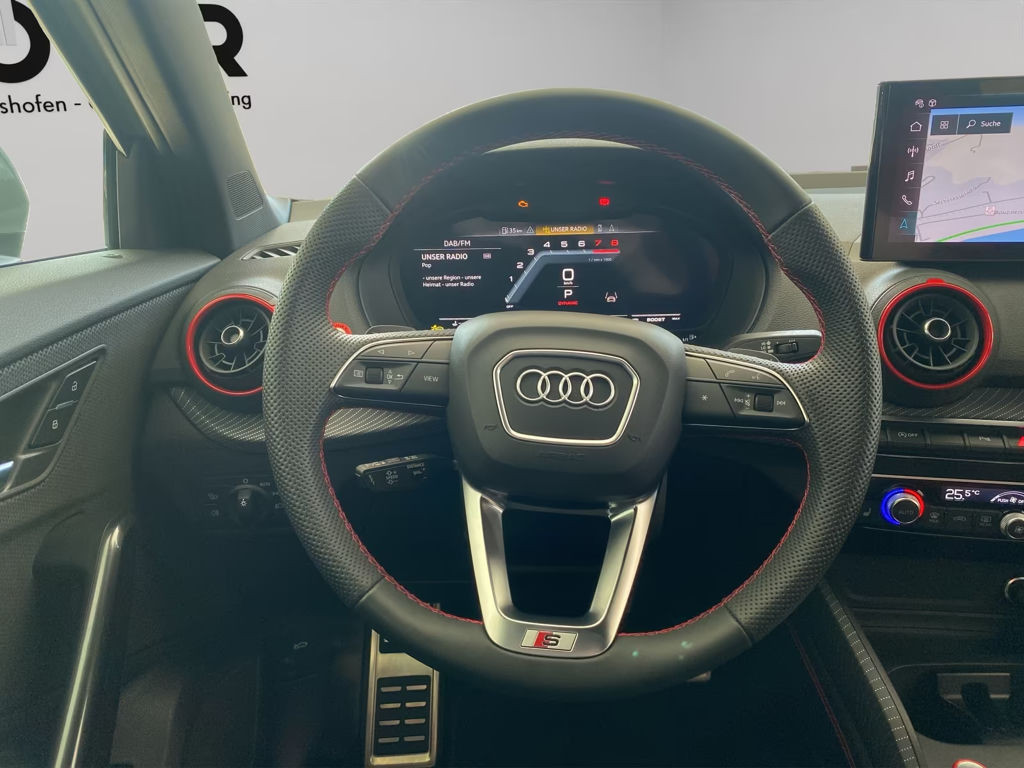 Audi SQ2