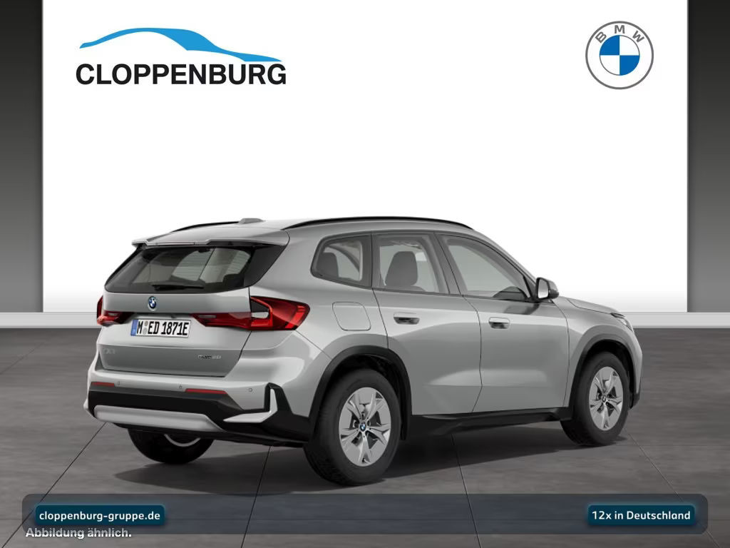 BMW iX1