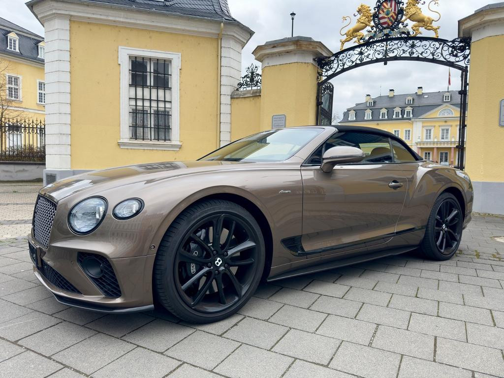 Bentley Continental 2023 Benzine