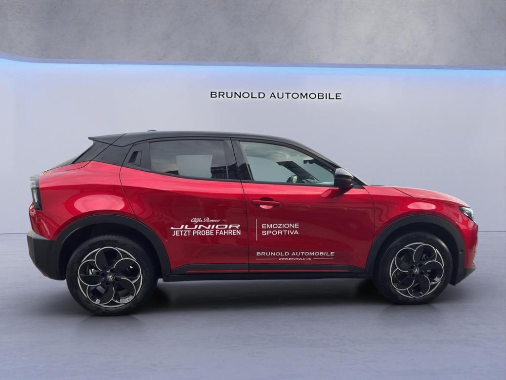 Alfa Romeo Junior