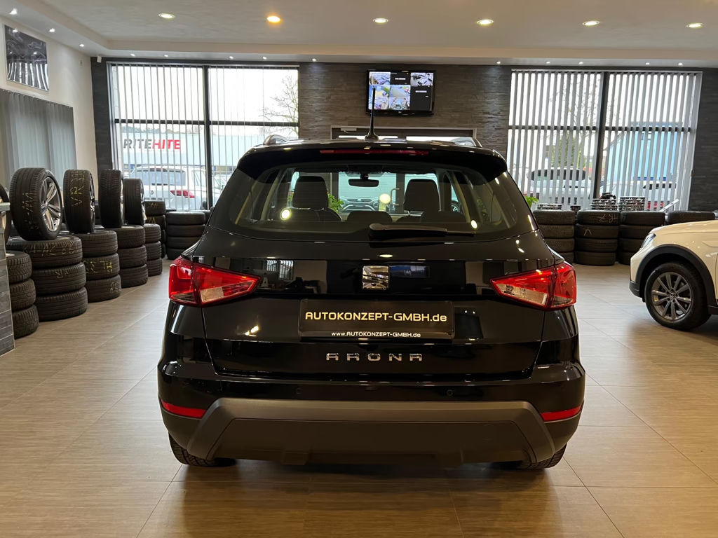 Seat Arona