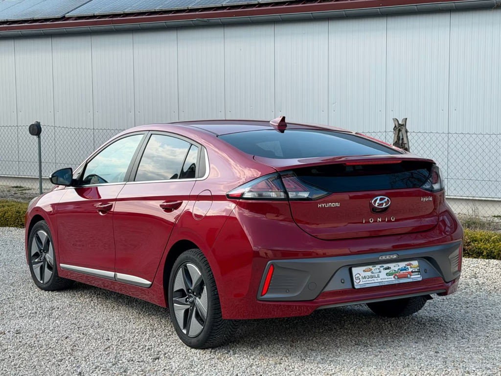 Hyundai Ioniq
