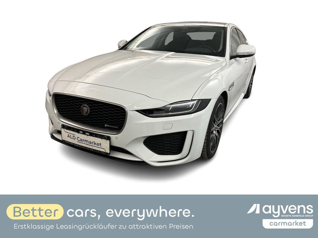 Jaguar XE