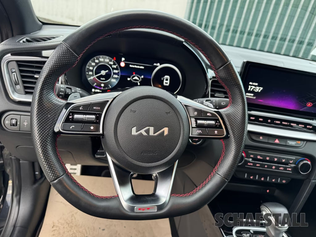 Kia ProCeed