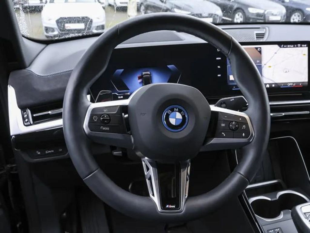 BMW iX2