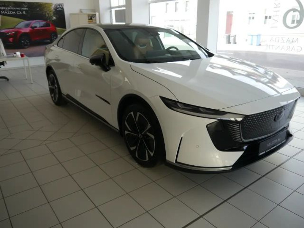 Mazda 6e