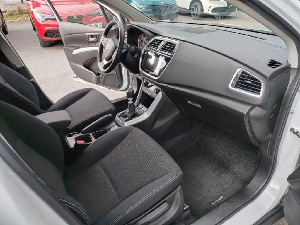 Suzuki SX4 S-Cross