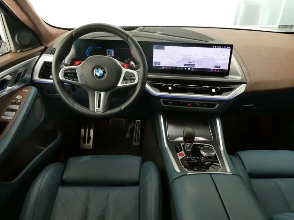 BMW XM