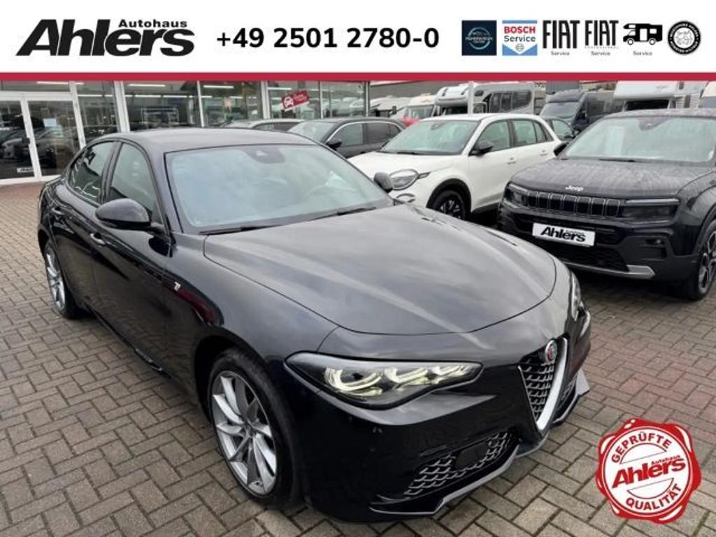 Alfa Romeo Giulia 2023 Benzine