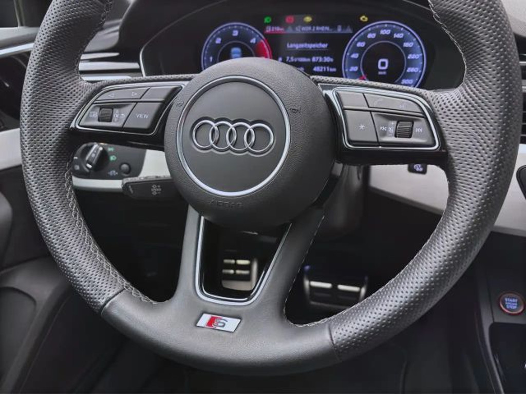 Audi S4